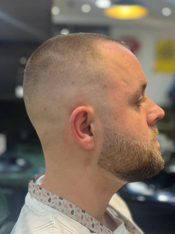 Maschinenhaarschnitt